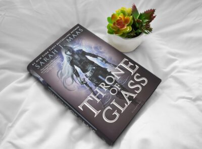 Throne of Glass by Sarah J. Maas
