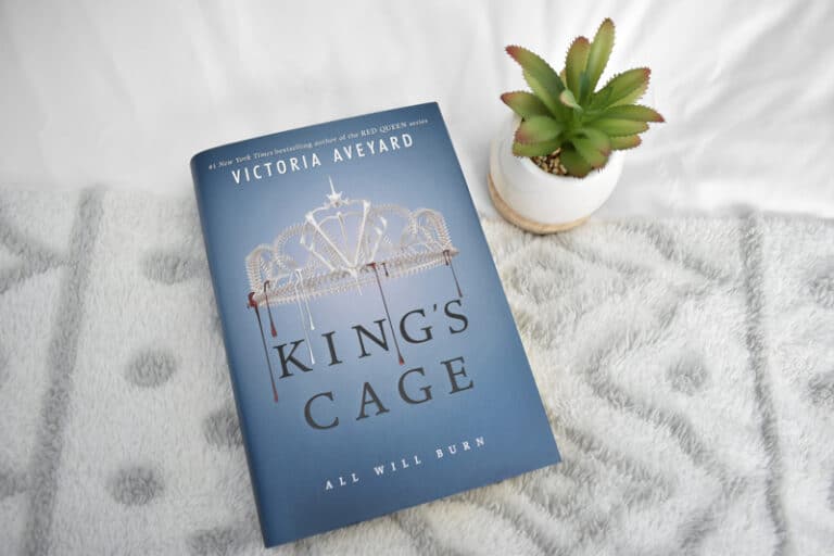 King’s Cage by Victoria Aveyard
