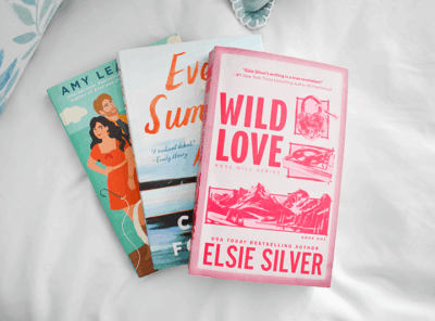 25 Canadian Romance Authors You Need to Read Right Now